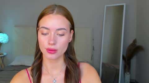 Snapshot of ameli_povilainn chatting on 09.26.25 Ameli online show from 09.26.25