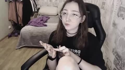 Snapshot of ameliakamishiro chatting on 12.02.24 Amelia online show from 12.02.24