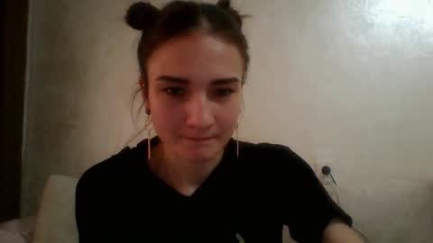 Snapshot of amethystnight_ chatting on 03.04.25 Julia  online show from 03.04.25