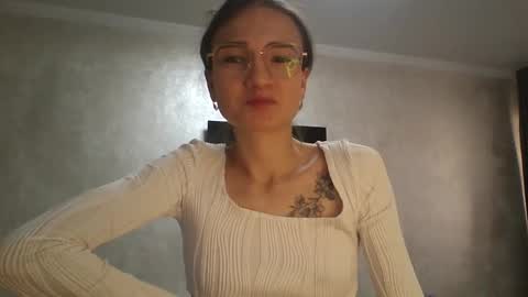 Snapshot of amethystnight_ chatting on 10.20.25 Julia  online show from 10.20.25