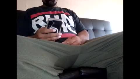 Snapshot of amh_5150 chatting on 11.02.25 amh 5150 online show from 11.02.25