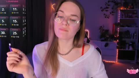 Snapshot of ami_amour_ chatting on 12.11.24 Hi-hi I am Kate welcome to my sexy room online show from 12.11.24