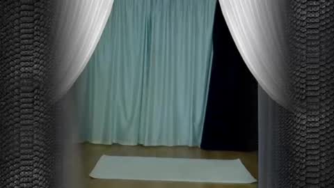 Snapshot of amir_sultan chatting on 03.08.25 Amir online show from 03.08.25