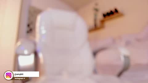 Snapshot of amy_kiitty chatting on 01.14.25 online show from 01.14.25