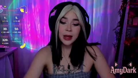 Snapshot of amydarkk chatting on 09.26.25 Amy online show from 09.26.25
