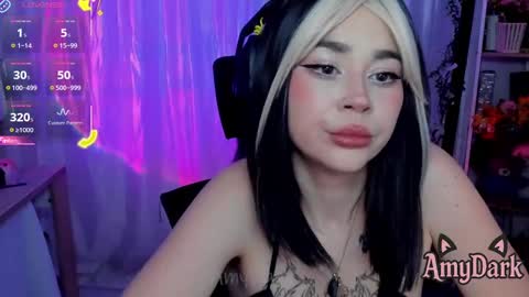 Snapshot of amydarkk chatting on 10.16.25 Amy online show from 10.16.25