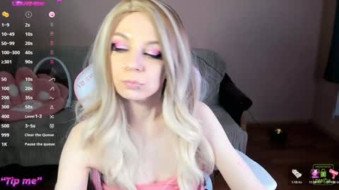 Snapshot of amyrose69 chatting on 12.06.24 Amy Rose online show from 12.06.24