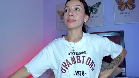 Snapshot of amysc chatting on 01.03.25 Amy online show from 01.03.25