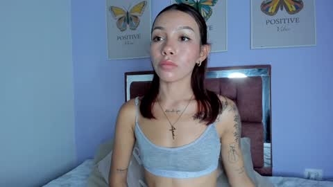 Snapshot of amysc chatting on 01.24.25 Amy online show from 01.24.25