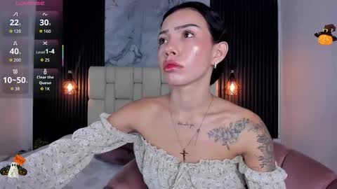 Snapshot of amysc chatting on 10.20.25 Amy online show from 10.20.25