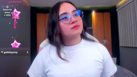 Snapshot of ana_taylor2 chatting on 02.24.25 Ana online show from 02.24.25