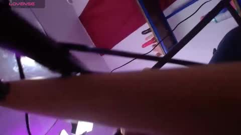 Snapshot of anal_pamela_squirt chatting on 11.12.25 Pamela online show from 11.12.25