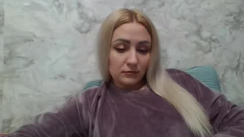analqueen2024 online show from 10.14.25