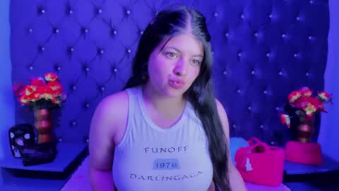 Snapshot of analybigboobs chatting on 11.04.25 catherin owen online show from 11.04.25