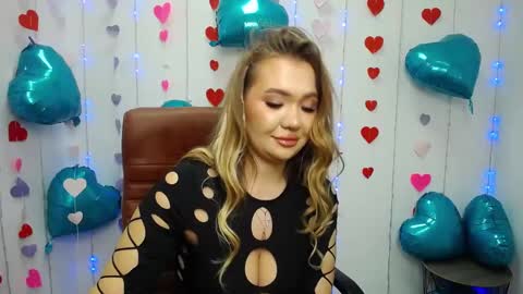 Snapshot of anastacyyellig chatting on 02.15.25 anastacyyellig online show from 02.15.25