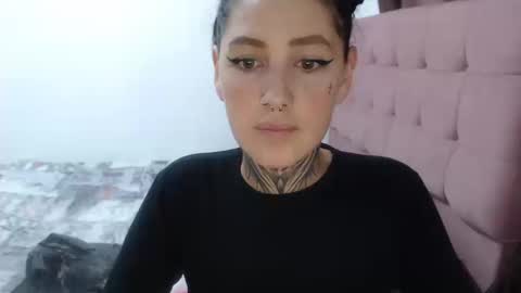 Snapshot of anasweet_69 chatting on 10.15.25 ANA online show from 10.15.25