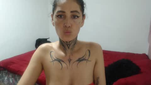 Snapshot of anasweet_69 chatting on 10.30.25 ANA online show from 10.30.25