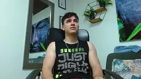 Snapshot of andre_parker chatting on 02.01.25 Andre Parker online show from 02.01.25