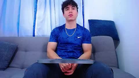 Snapshot of andre_parker chatting on 09.09.25 Andre Parker online show from 09.09.25