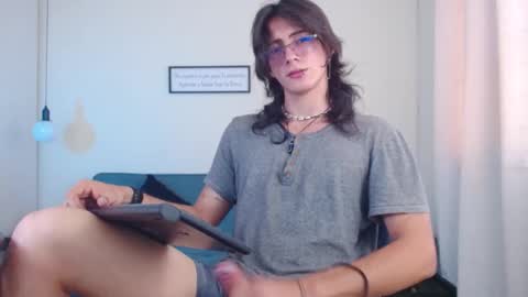 Snapshot of andreey50 chatting on 02.10.25 Andrey online show from 02.10.25