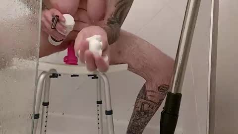 Snapshot of androxkade chatting on 10.29.25 androxkade online show from 10.29.25