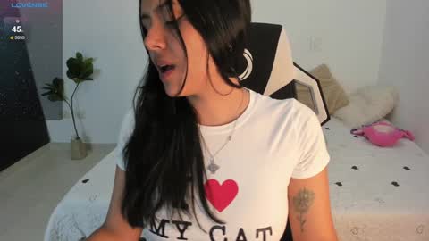 Snapshot of andy05hernandez_ chatting on 01.19.25  independet online show from 01.19.25