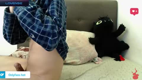 Snapshot of andy_bunny_lover chatting on 01.17.25 ANDY online show from 01.17.25