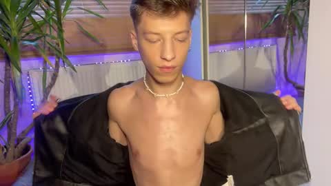 Snapshot of andytwinkkk chatting on 01.23.25 AndyTwinkkk online show from 01.23.25