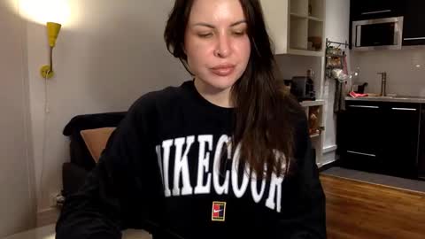 Snapshot of angeladarkk chatting on 01.07.25 Angela online show from 01.07.25