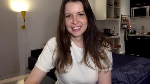 Snapshot of angeladarkk chatting on 09.24.25 Angela online show from 09.24.25