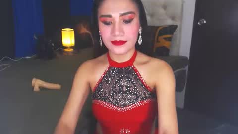 Snapshot of angelcumfallen chatting on 01.14.25 Angel online show from 01.14.25