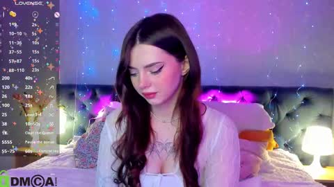Snapshot of angelika_cute_ chatting on 10.22.25 Angelika online show from 10.22.25