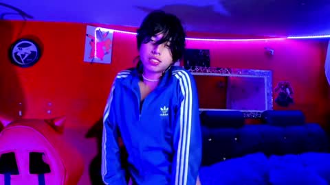 Snapshot of angellonfire chatting on 01.27.25 Angel  online show from 01.27.25