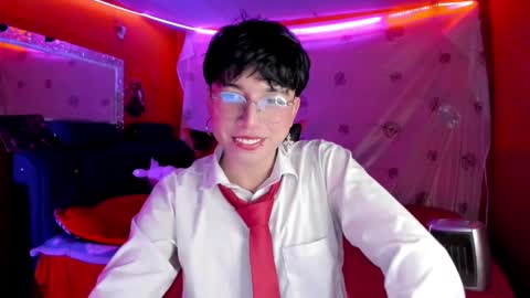 Snapshot of angellonfire chatting on 09.19.25 Angel  online show from 09.19.25