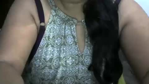 Snapshot of angelpriya555 chatting on 10.08.25 angelpriya555 online show from 10.08.25