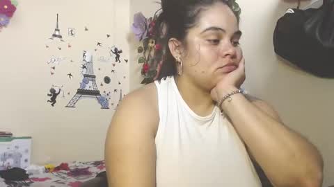 Snapshot of angelsexhotlatin chatting on 10.24.25 angelsexhotlatin online show from 10.24.25