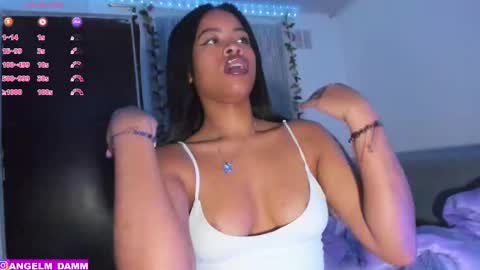 Snapshot of angelsmia_ chatting on 03.11.25  MIA available content ask online show from 03.11.25