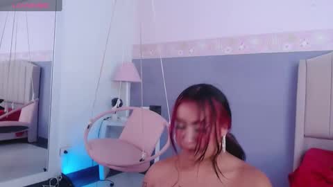 Snapshot of angie99_gh chatting on 01.31.25 Angie online show from 01.31.25