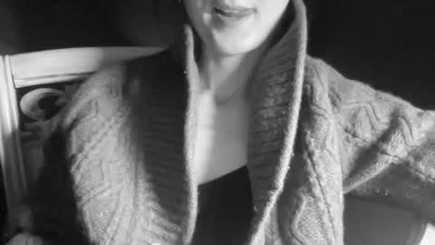 Snapshot of anje_forsexytime chatting on 01.31.25 Anje online show from 01.31.25