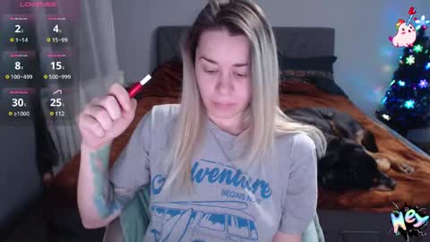 Snapshot of anna_ana chatting on 12.19.24 Anadirectgirl online show from 12.19.24