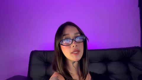 Snapshot of annaa__ chatting on 02.03.25 annaa__ online show from 02.03.25