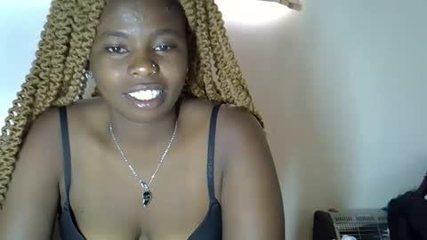 Snapshot of annabellapretty chatting on 01.06.25 annabellapretty online show from 01.06.25