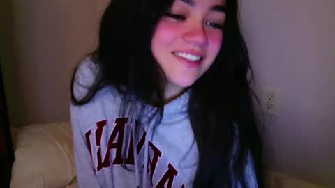 Snapshot of annatigarr chatting on 10.15.25 meow online show from 10.15.25
