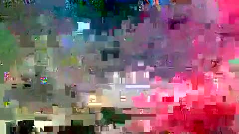 Snapshot of annaxgoldx chatting on 10.26.25 AnnaxGoldX online show from 10.26.25