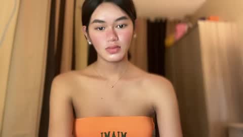 Snapshot of annedee_ chatting on 12.20.24 Kim online show from 12.20.24