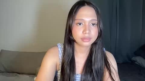 Snapshot of annette_03 chatting on 10.12.25 Annette 03 online show from 10.12.25