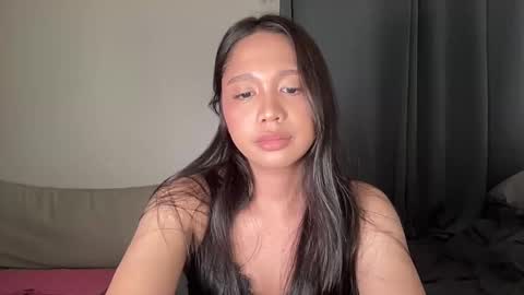 Snapshot of annette_03 chatting on 10.17.25 Annette 03 online show from 10.17.25