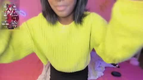 Snapshot of annia_dh chatting on 09.17.25 annia online show from 09.17.25