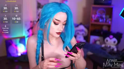 Snapshot of annie_may_may chatting on 02.25.25 Annie May online show from 02.25.25