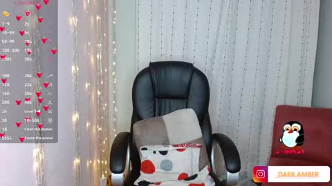 Snapshot of anniehh_ chatting on 01.14.25 Annie Independent model Hello all offline tokens are appreciated thank you for your support.33 online show from 01.14.25